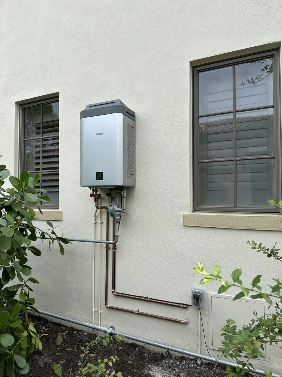 Tankless water heater install in Sarasota